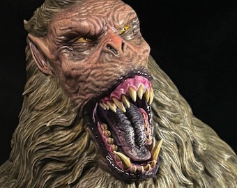 Creepshow Fluffy Statue The Crate (version 1.0)