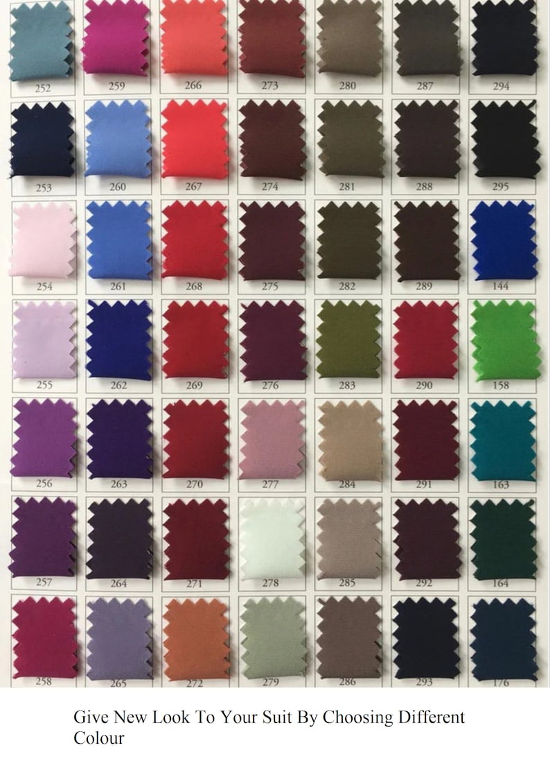 Puede incluir: Una carta de colores con muestras de tela en una variedad de tonos, incluyendo rosa, azul, rojo, verde y marr&oacute;n. Las muestras est&aacute;n dispuestas en una cuadr&iacute;cula con n&uacute;meros y el texto "Give New Look To Your Suit By Choosing Different Colour".