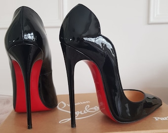 Red sole shoe cleaning service
