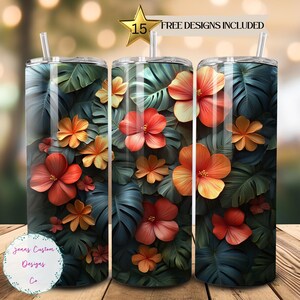 Puede incluir: Un juego de tres vasos de acero inoxidable con un diseño floral tropical. Los vasos presentan un fondo verde oscuro con flores y hojas de color naranja, rojo y amarillo. Los vasos son perfectos para disfrutar de tus bebidas favoritas.