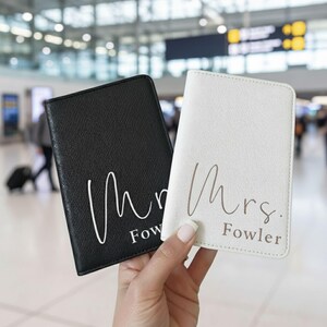 HAPPYLAND Mr and Mrs Luggage Tag and Passport Cover Martinique