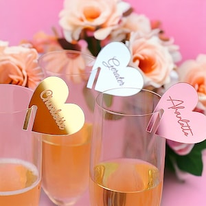 Benutzerdefinierte Herz-Getränkeetiketten, personalisierte Hochzeit Getränkeetiketten, benutzerdefinierte Glasdeckel, Herzform Tischkarten, Herz benutzerdefinierte Getränkeetiketten, Getränkeanhänger