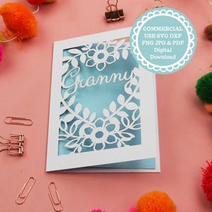 SVG, PDF grand-mère carte modèle Papercut, fichier SVG pour Cricut, téléchargement numérique pour la fête des mères, carte d'anniversaire grand-mère, grand-mère, grand-mère