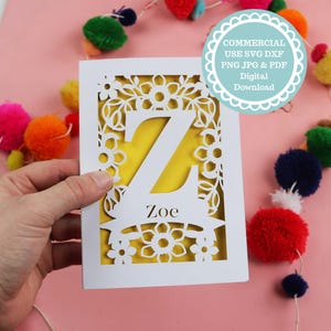 Gepersonaliseerde Z eerste kaart papercutsjabloon, SVG-bestand voor Cricut-insteekkaart, digitale download voor commercieel gebruik