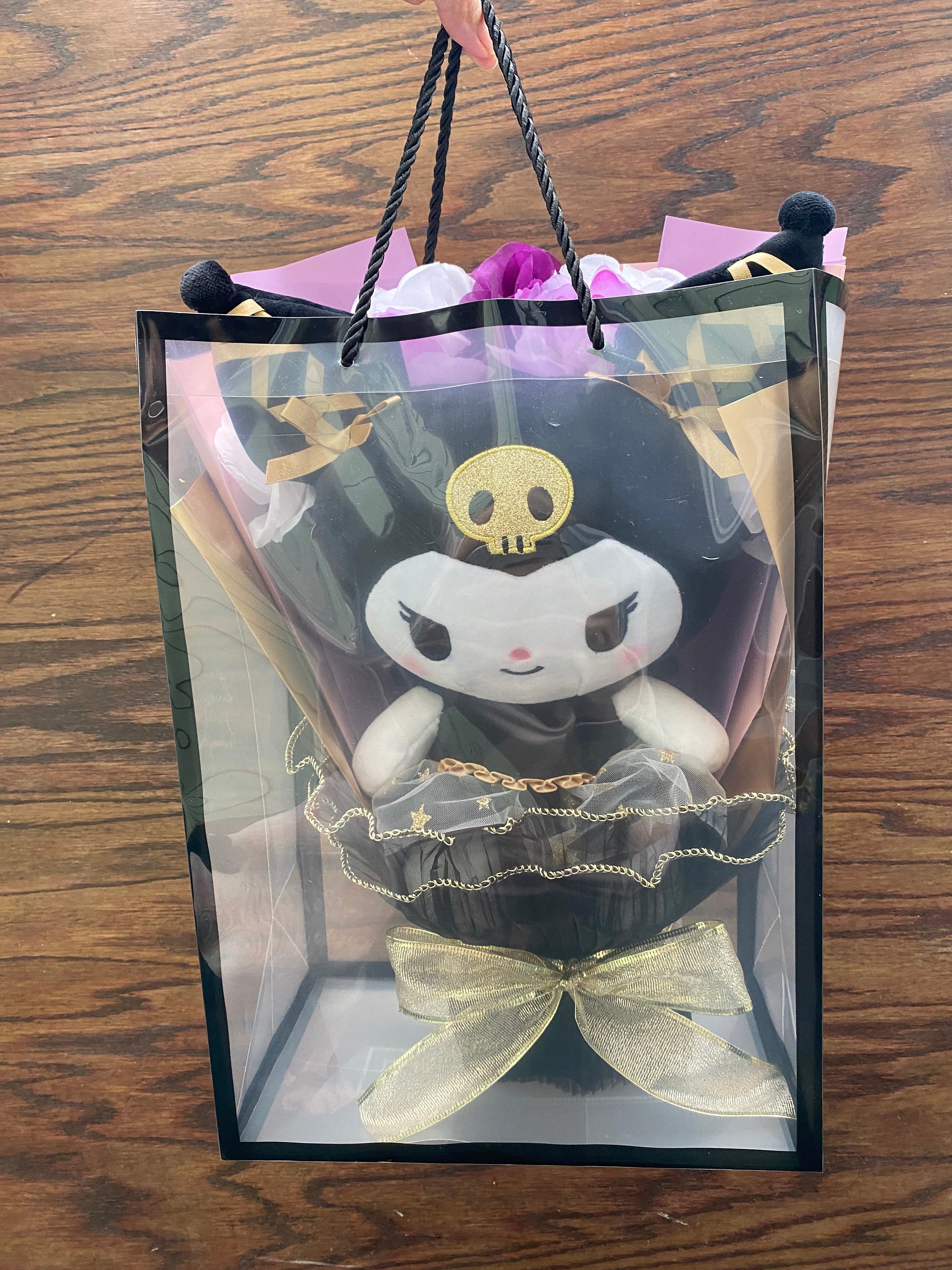 KUROMI ROSE BOUQUET Sanrio Munyugurumi Plush Mascot Keychain main image 1