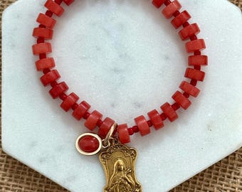 St. Therese of Lisieux Stretch Bracelet: Gold-Plated Pewter Medal, Catholic Jewelry