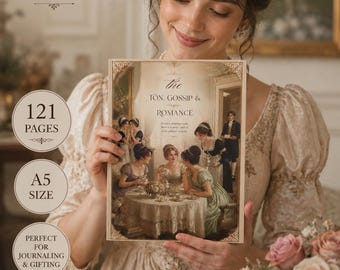 Op de afbeelding: Een rechthoekig dagboek met een crèmekleurige kaft met een illustratie van mensen in Regency-kleding aan een theetafel. De tekst op de kaft luidt: The TON, GOSSIP & ROMANCE. Het dagboek bevat 121 pagina's en heeft het A5-formaat.