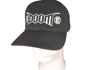 DOOM - logo, cap, crust, punk, embroidered logo