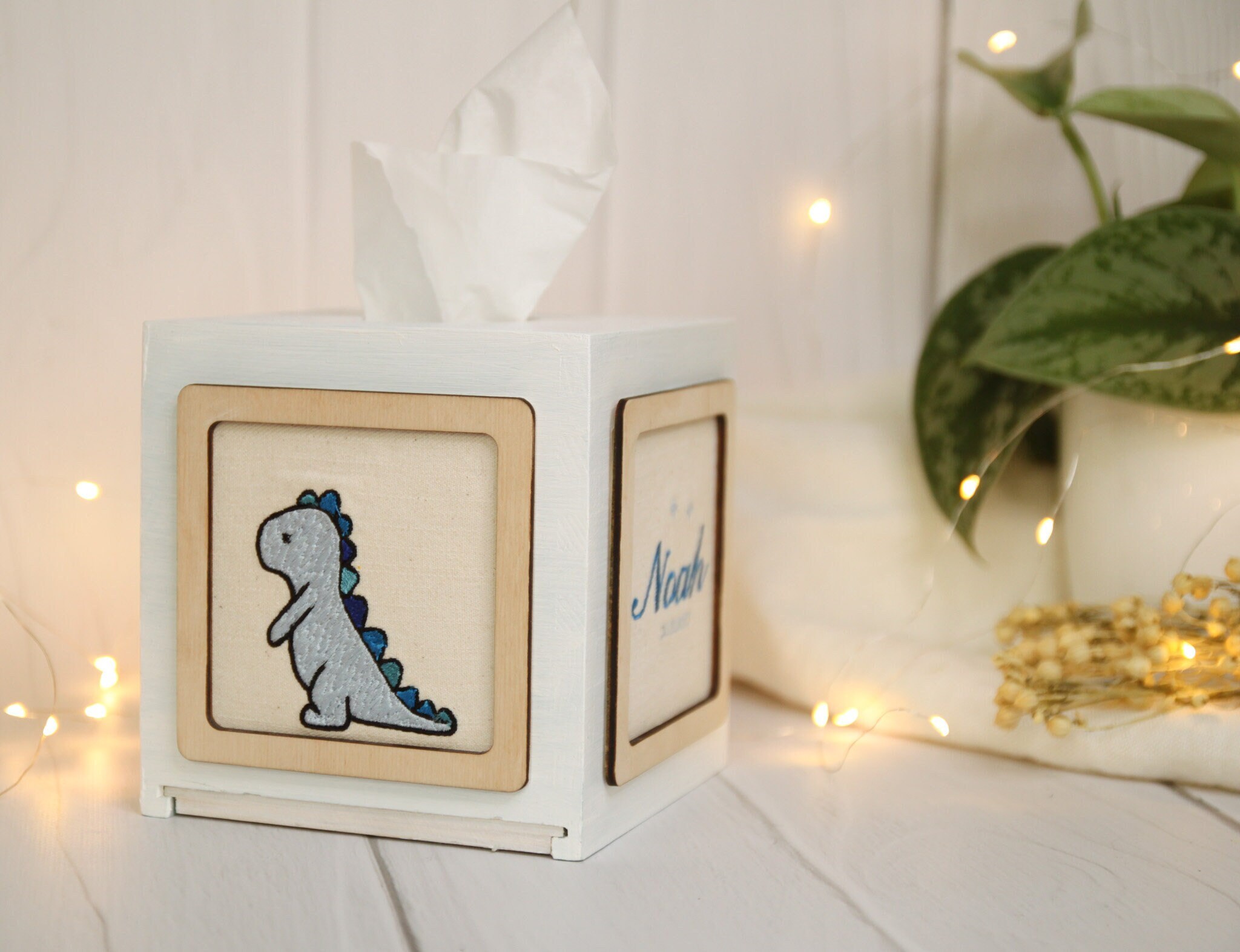 Dinosaur tissue box discount