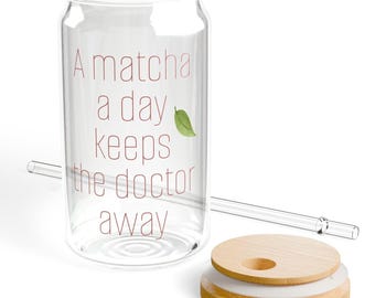 Glas met deksel en rietje | Matcha Latte | Een matcha per dag | Drinkglas | Glazen mok | Cadeau | IJskoffieglazen | Bamboe deksel | 470 ml