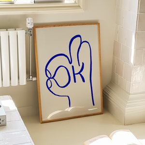 OK Print Typografie Funky Wandkunst, trendige blaue Retro Wandkunst ästhetisches Okay Poster Wohnkultur Mid Century Modern Blau digitaler Download