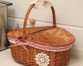 Handcrafted Bamboo Picnic Basket - Eco-Friendly and Sustainable Outdoor Dining Set