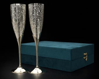 Personalized Silver Champagne Goblets, Christmas Floral Flutes Set of 2 with Gift Box, Luxury Wedding Toast, Anniversary, Couples Gift