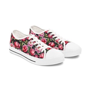 Floral Print Low Top Sneakers for Women, Stylish Casual Shoes, Trendy Floral Sneakers, Perfect Gift for Her, Summer Footwear