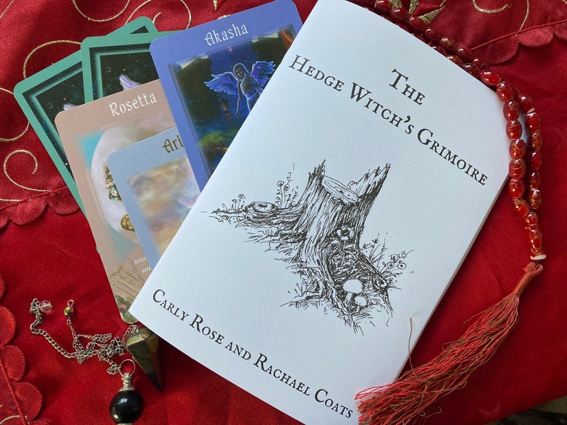 The Hedge Witch's Grimoire Magick and Rituals Celebrating December and Yule image 1