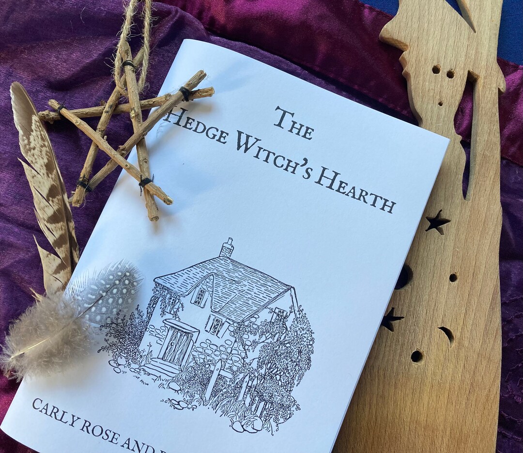 The Hedge Witch's Hearth Magick and Rituals Celebrating Lammas and ...