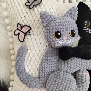 Unique Crochet pillow with cute cats