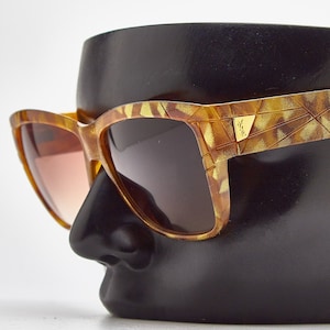 Woman Vintage Sunglasses 1980 / YSL Yves Saint Laurent Paris Deauville 8859-1 Y 190 / Gradient Brown Lenses  / Sexy Lady&#39;s Oversize Eyewear