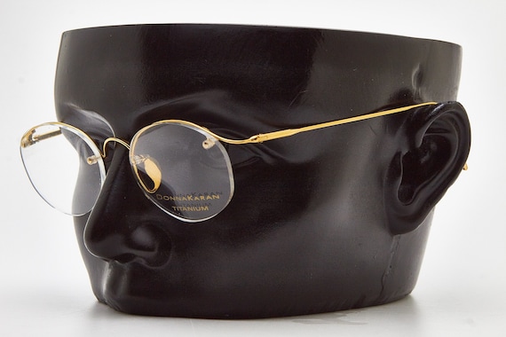 Chanel eye glasses - Gem