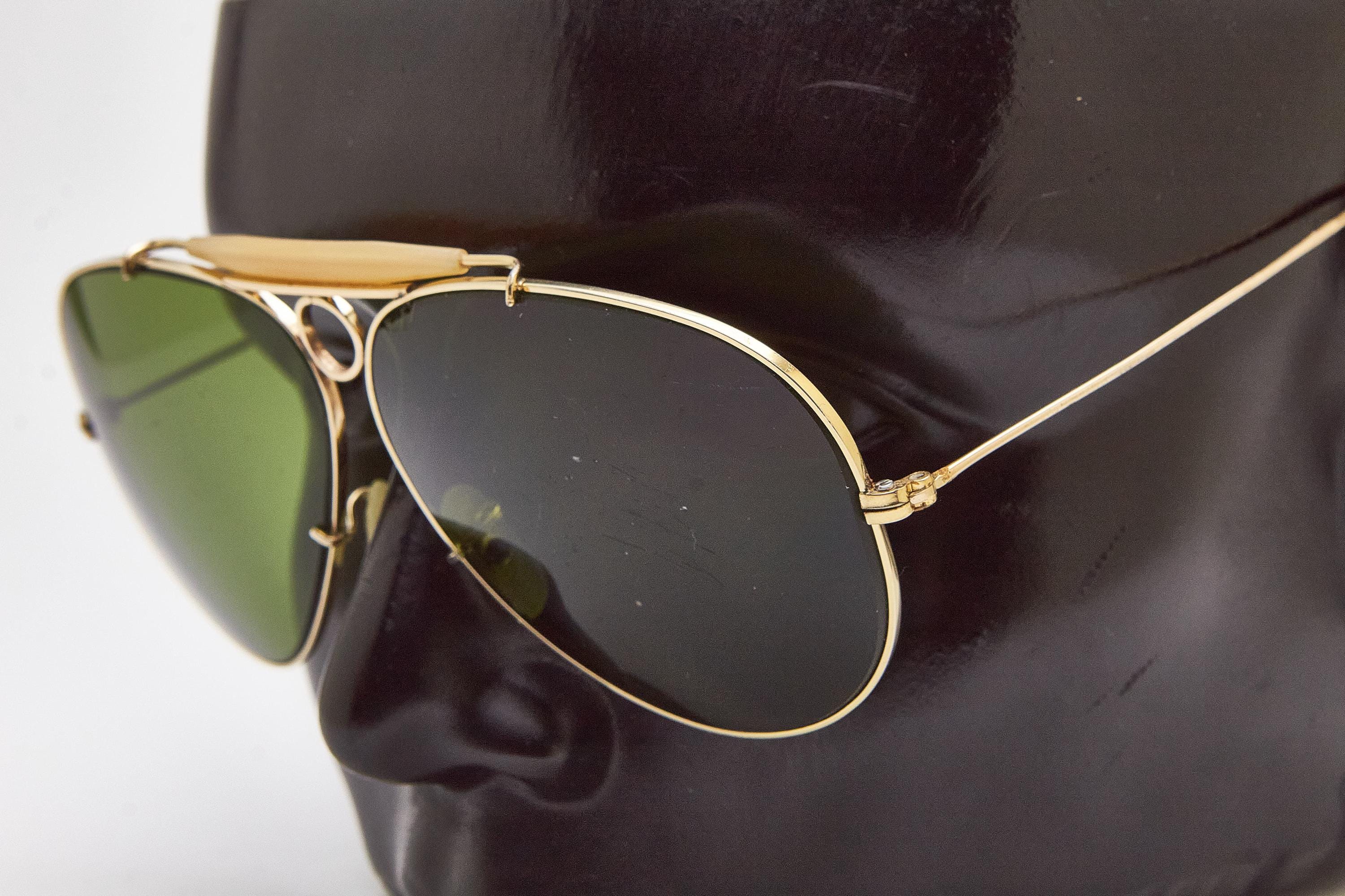 A◆Rey-Ban　80s　USA　ヴィンテージ　アヴィエーター　ゴールド B&L w USA Sunglasses Large 64mm GOLD AVIATORS 80's Vintage Ban Ray 小物