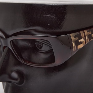 2000s vintage FENDI FS300 brown futuristic eyeglasses,narrow glasses,eyeglasses,2000s glasses,Y2K wraparound frames,fancy shadow