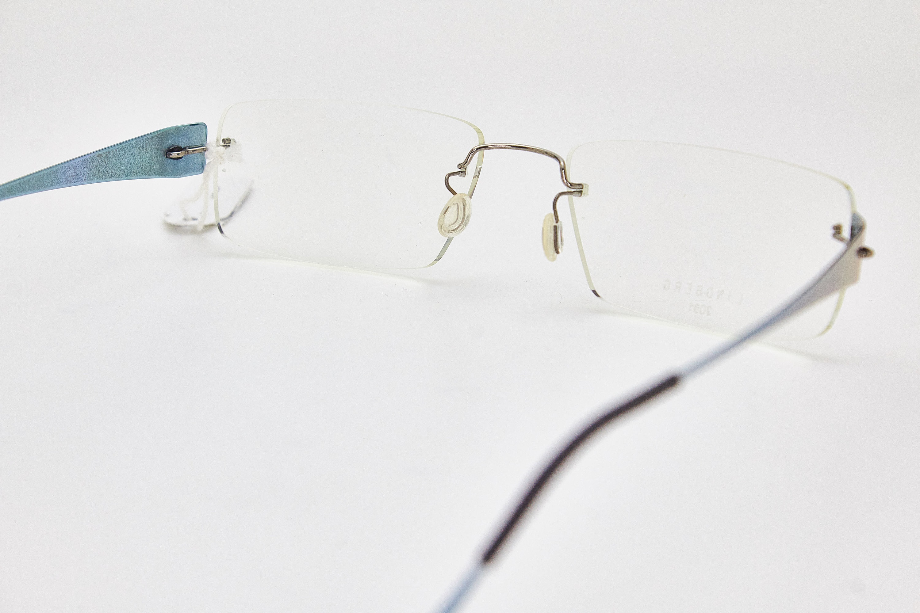 美品【LINDBERG】Spirit Titanium 145 P30 リンドバーグ スピリット