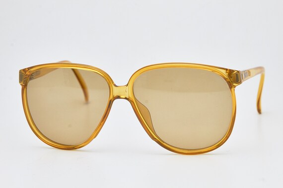 Vintage  butterfly sunglasses 1980s VIENNALINE 13… - image 4