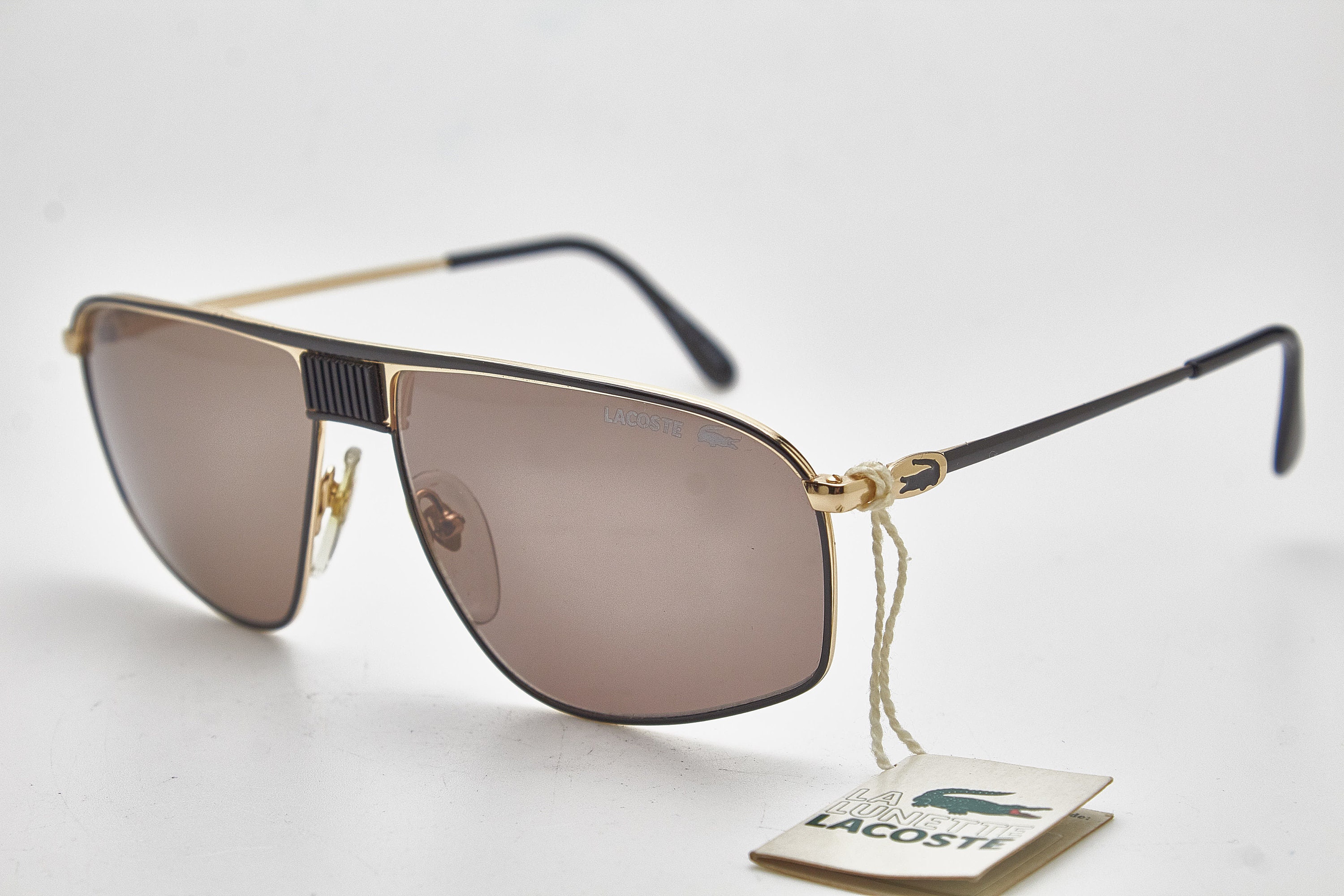 Quiet Luxury LACOSTE , Gold Aviator Specs, Old Money Eyewear