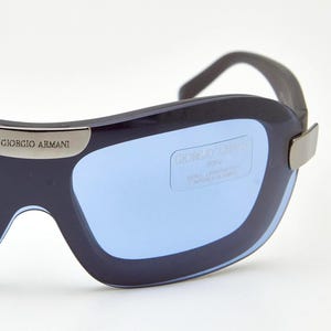 ケース付き✨GIORGIO ARMANI サングラス Y2K イタリア製 Giorgio Armani 2516 Black Eyeglasses With Blue Lenses / NEW Y2K
