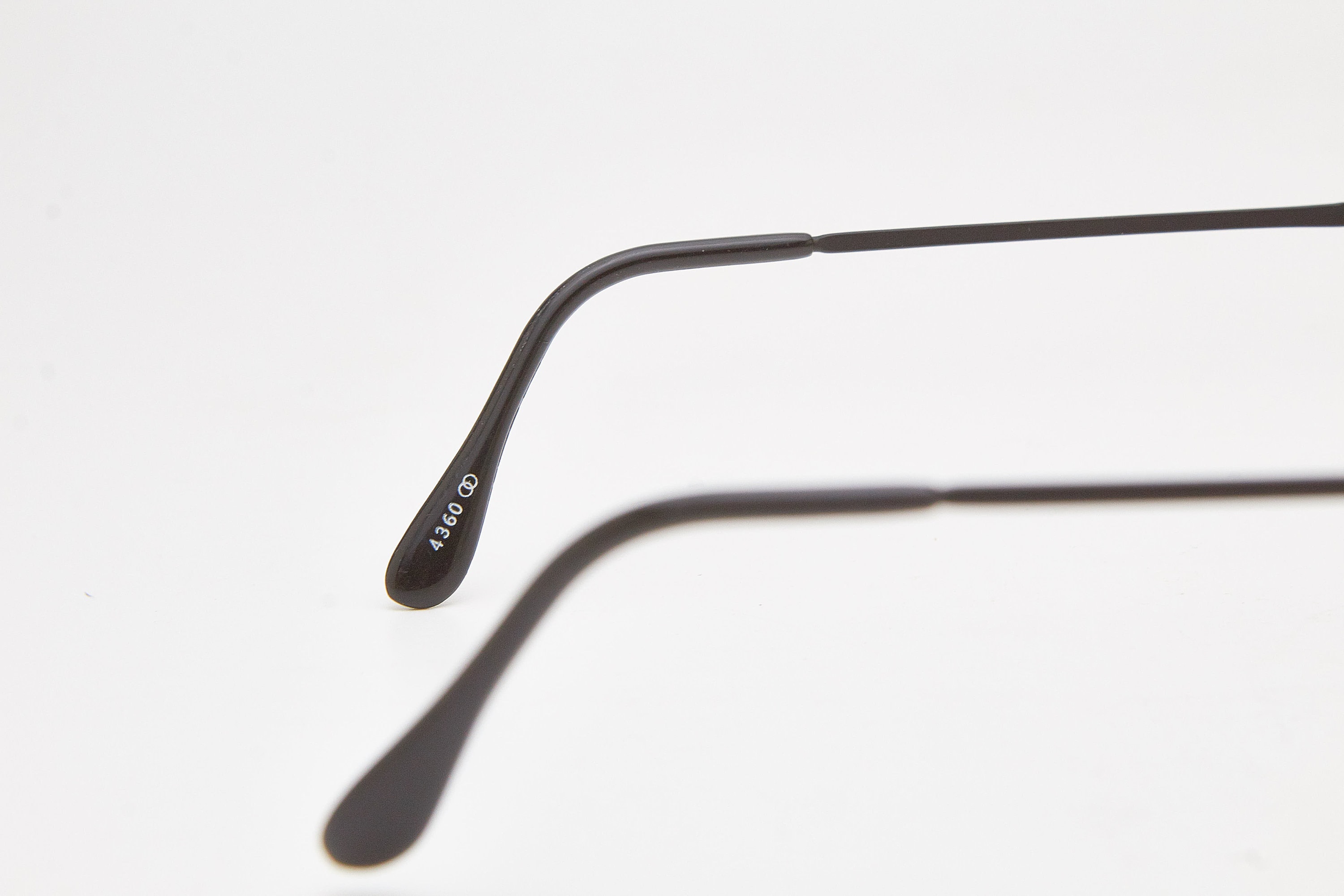 Vintage Polaroid Lookers Black Oval Sunglasses unisex Polaroid Black Original Vintage Sunglasses for sale | eBay main image 4