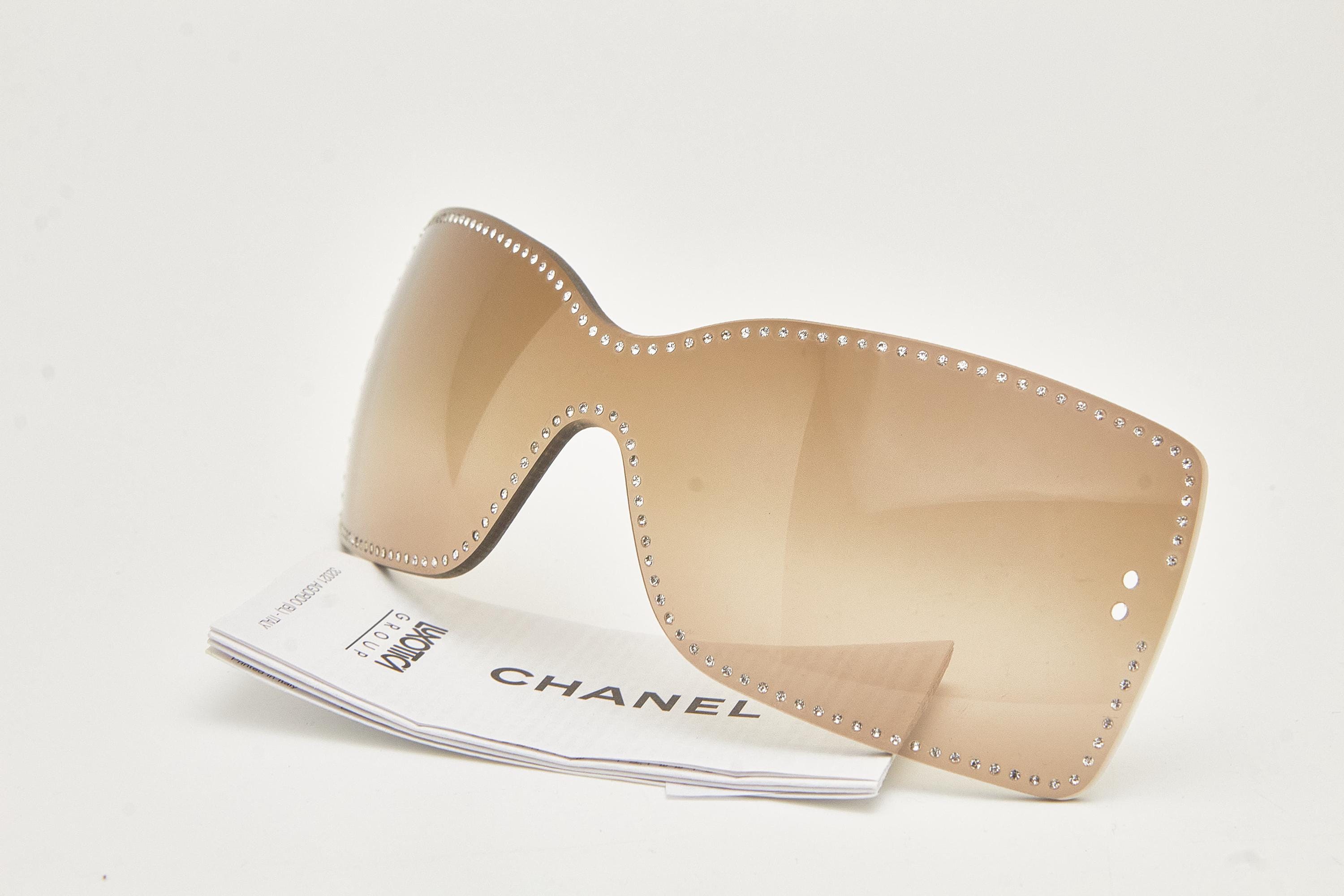 Chanel rimless sunglasses rhinestone - Etsy 日本