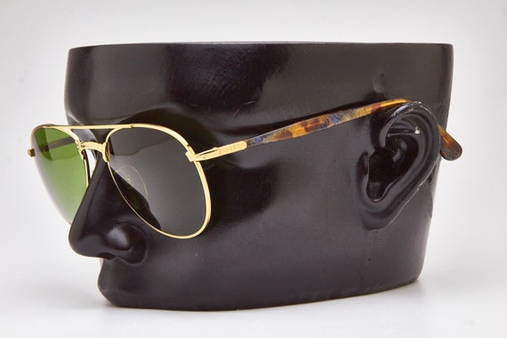 Vintage Galileo Aviator Sunglasses, Gold Metal Frame  display picture 3