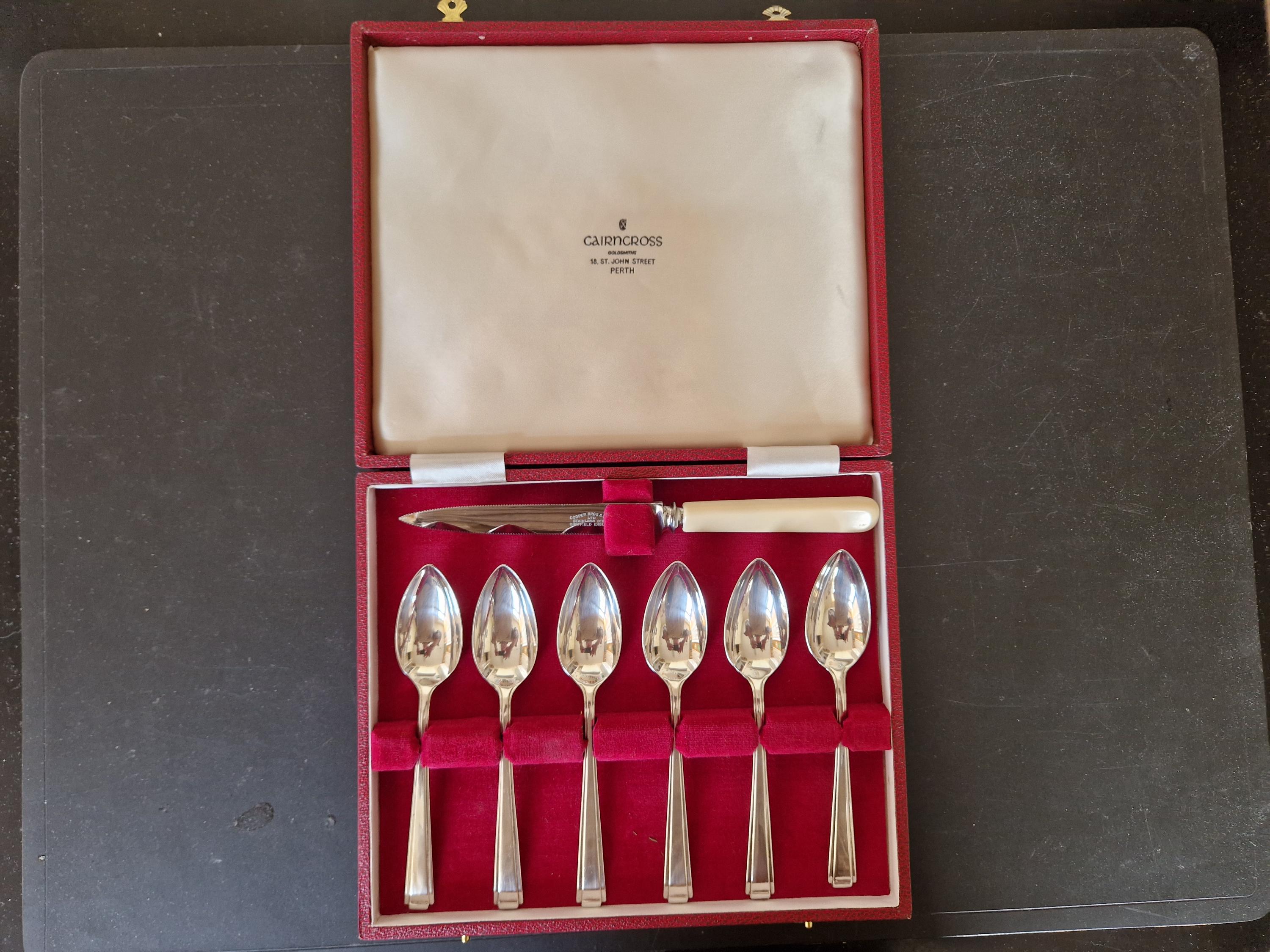 英国】 キングスパターン コンソメスプーン 6本【シルバープレート