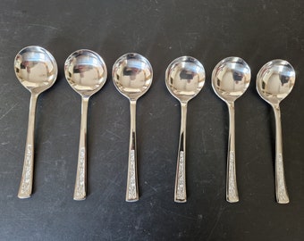 Vintage set of Monogram Soup Spoons x 6 - 7 Inches