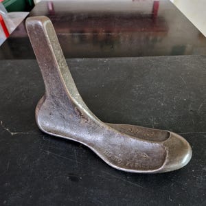Vintage Cast Iron Cobblers Shoe Last (6)