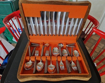 Superb Vintage Wooden Canteen of Faux Wooden Handled Cutlery - 44 Pieces