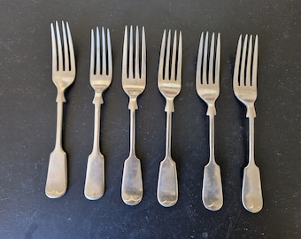 Vintage Old English Pattern Fiddleback Forks x 6 (4+2) - 7 Inches