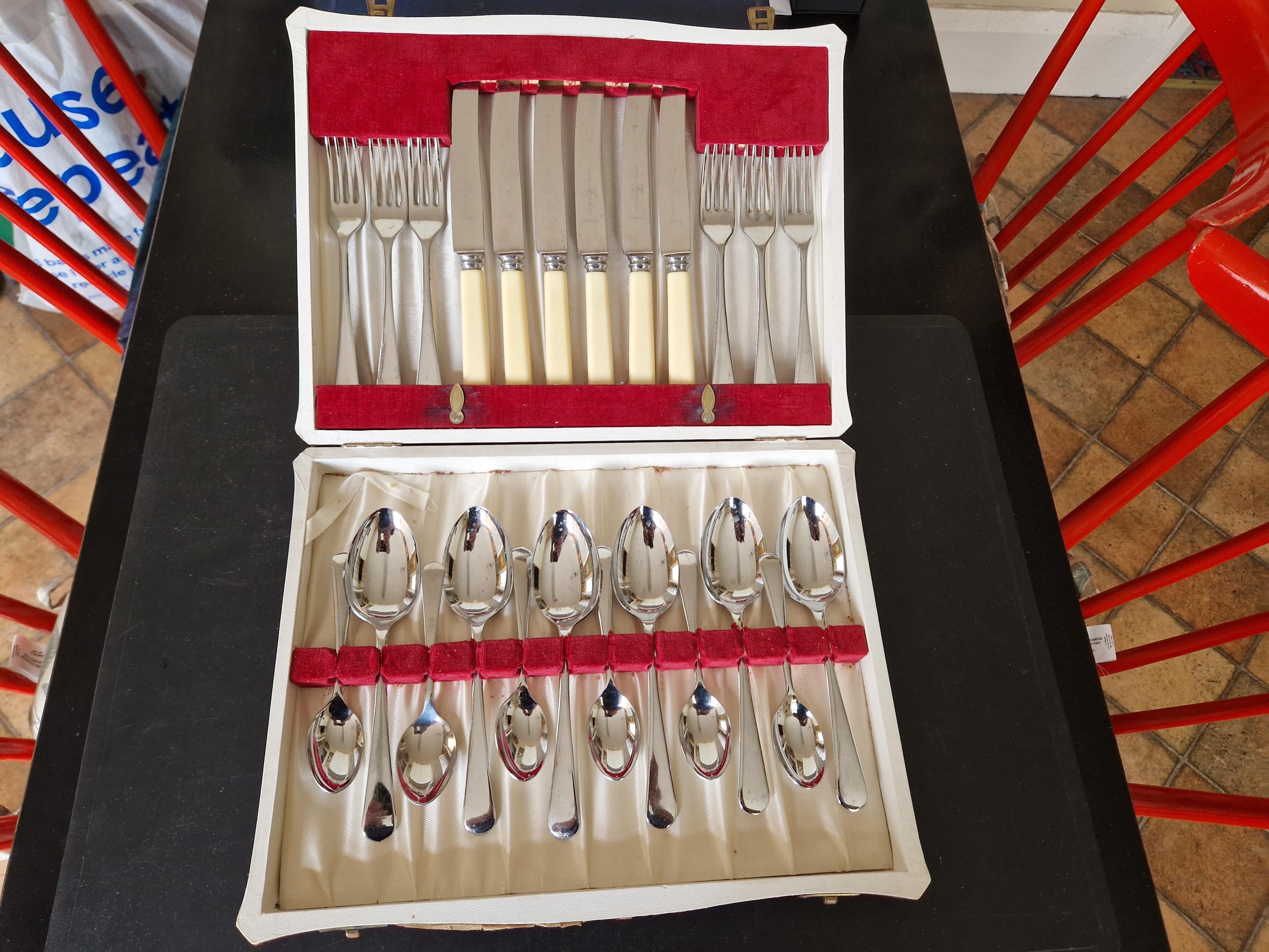 BUTLER イギリス製 カトラリーセット 約75本 BUTLER イギリス製