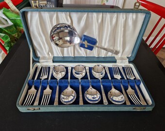 Vintage Boxed set of Fruit/ Dessert Forks x 6 & Serving Spoon