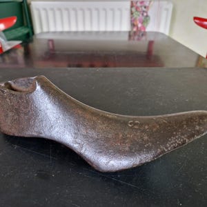Vintage Cast Iron Cobblers Shoe Last (5)
