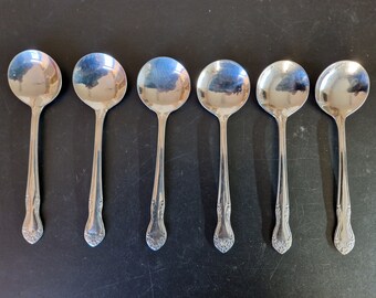 Vintage set of Classique Soup Spoons x 6 - 6.75 Inches