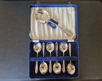 Vintage Boxed set of Fruit/ Dessert Spoons x 6 & Serving Spoon