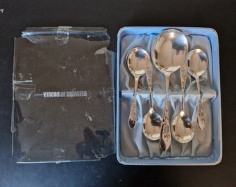 1960's Floral Handled Fruit/ Dessert Spoons x 5 and Serving Spoon