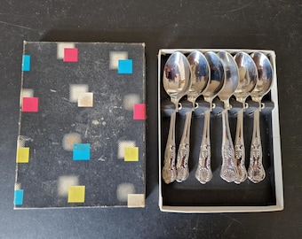Vintage Boxed set of Kings Pattern Tea Spoons x 6