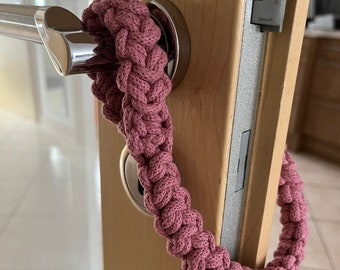 Anilla para colgar en la puerta / Tope de puerta / Protección antipinzamiento de puerta / Correa para manija de puerta / Protección contra el cierre brusco de puertas en caso de corriente de aire.