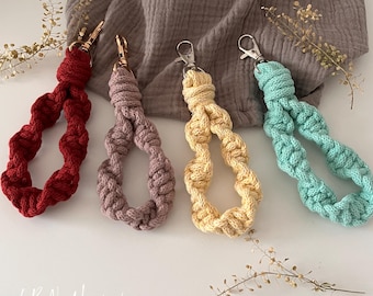 Makramee Schlüsselanhänger Spirale als kleines Geschenk  ⎮Boho-Schlüsselanhänger  ⎮Mitbringsel Geschenkidee
