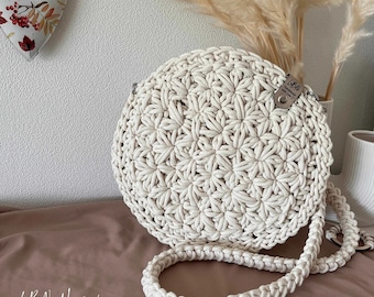 Umhängetasche „Jasmin", Boho-Charme mit Blumenmuster, Cross-Body Tasche, Boho-Tasche, Häkeltasche für den Sommerlook