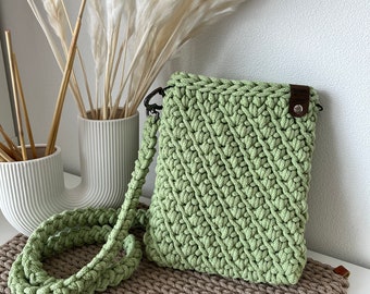 small, handmade shoulder bag with heart-shaped snap hook, crocheted handbag for small items made of recycled cotton