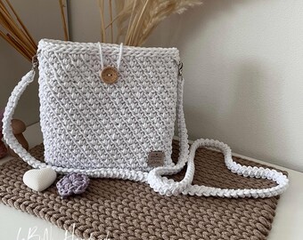 Small crocheted mobile phone/shoulder bag with detachable strap, crocheted shoulder bag smartphone case
