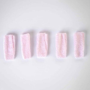 Reusable Finger Cleaning Cloths | finger Cleaning Mitts | sustainable cleaning